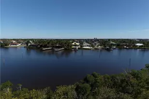 6901 Deep Lagoon Ln, Fort Myers, FL 33919 - Photo 8