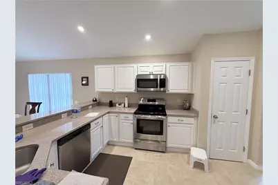 8571 Gassner Way, Lehigh Acres, FL 33972 - Photo 8