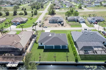 1202 SW 8th Pl, Cape Coral, FL 33991 - Photo 14