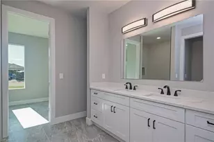 1202 SW 8th Pl, Cape Coral, FL 33991 - Photo 8