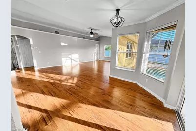 326 SW 29th St, Cape Coral, FL 33914 - Photo 10