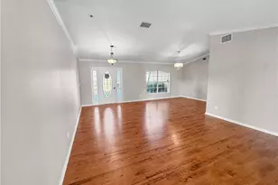 326 SW 29th St, Cape Coral, FL 33914 - Photo 8