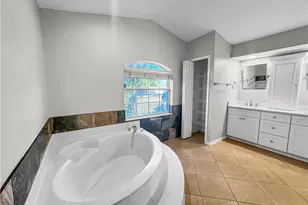 326 SW 29th St, Cape Coral, FL 33914 - Photo 20