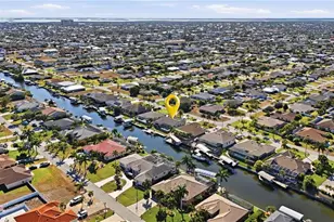 4419 SW 11th Ave, Cape Coral, FL 33914 - Photo 4