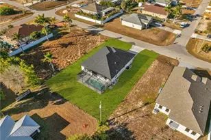 1109 NE 2nd Ave, Cape Coral, FL 33909 - Photo 16