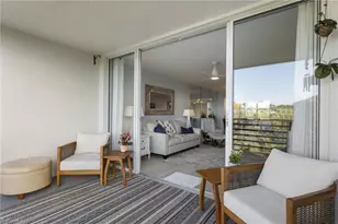 290 Naples Cove Dr, Naples, FL 34110 - Photo 10