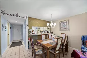 9305 Lake Park Dr, Fort Myers, FL 33919 - Photo 14