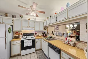 9305 Lake Park Dr, Fort Myers, FL 33919 - Photo 10