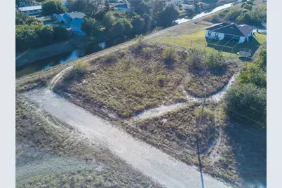 1406 Clyde Ave S, Lehigh Acres, FL 33976 - Photo 10