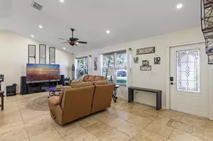 4321 SW 16th Pl, Cape Coral, FL 33914 - Photo 4