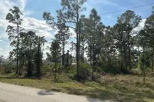 728-730 Eisenhower Blvd, Lehigh Acres, FL 33974 - Photo 2