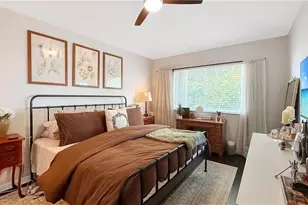 9762 Roundstone Cir, Fort Myers, FL 33967 - Photo 10