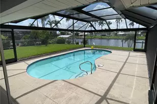 1040 SE 43rd St, Cape Coral, FL 33904 - Photo 24
