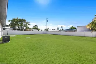 1389 Pine Ave, North Fort Myers, FL 33917 - Photo 2