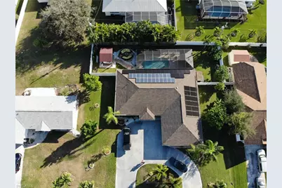 320 SE 28th Ter, Cape Coral, FL 33904 - Photo 30