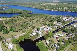 2248 Marina Park Dr, Fort Myers, FL 33905 - Photo 12