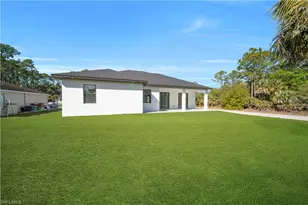 4703 Sara Ave N, Lehigh Acres, FL 33971 - Photo 32