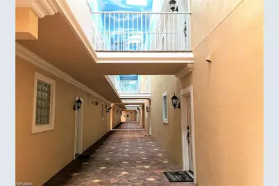 12505 McGregor Blvd #104B, Fort Myers, FL 33919 - Photo 2