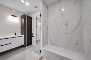 1425 NE 2nd St, Cape Coral, FL 33909 - Photo 32