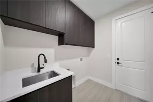 1425 NE 2nd St, Cape Coral, FL 33909 - Photo 18