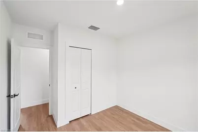 2516 38th St SW, Lehigh Acres, FL 33976 - Photo 12