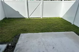 14314 Oviedo Pl, Fort Myers, FL 33905 - Photo 4