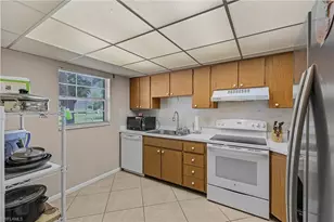 6907 Birdie Way, Fort Myers, FL 33919 - Photo 4