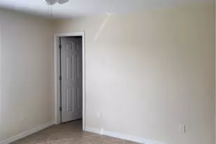 1914/1916 SW 15th Pl, Cape Coral, FL 33991 - Photo 8