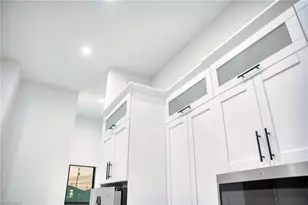 9 NW 12th Pl, Cape Coral, FL 33993 - Photo 22