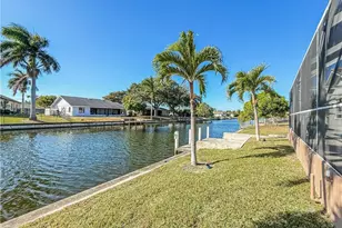 2030 SE 6th Ln, Cape Coral, FL 33990 - Photo 20