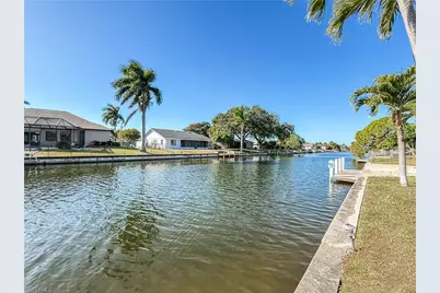 2030 SE 6th Ln, Cape Coral, FL 33990 - Photo 22