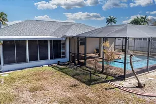 2206 SE 8th Pl, Cape Coral, FL 33990 - Photo 40