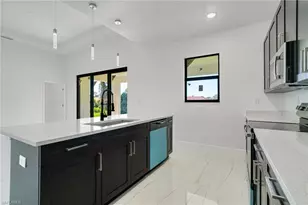 4725/4727 27th 27th St SW, Lehigh Acres, FL 33973 - Photo 4