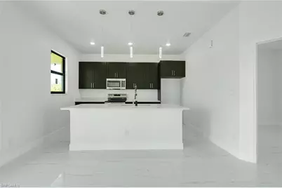 4725/4727 27th St SW #4727, Lehigh Acres, FL 33973 - Photo 4
