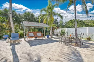 9006 Gladiolus Preserve Cir, Fort Myers, FL 33908 - Photo 8