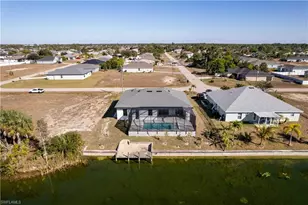 3318 NE 13th Pl, Cape Coral, FL 33909 - Photo 24