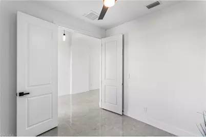 3318 NE 13th Pl, Cape Coral, FL 33909 - Photo 12