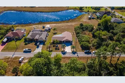 720 Chavers St, Lehigh Acres, FL 33974 - Photo 28