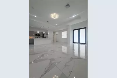 3804 40th St SW, Lehigh Acres, FL 33976 - Photo 4