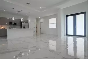 3804 40th St SW, Lehigh Acres, FL 33976 - Photo 4