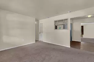 2124 E Gardenia Circle, North Fort Myers, FL 33917 - Photo 2