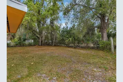 2124 E Gardenia Cir, North Fort Myers, FL 33917 - Photo 22