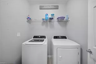 2620 SW 3rd Pl, Cape Coral, FL 33914 - Photo 12