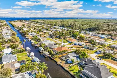 2205 SE 16th St, Cape Coral, FL 33990 - Photo 38