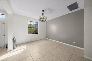 2210 SW 19th Ave, Cape Coral, FL 33991 - Photo 4