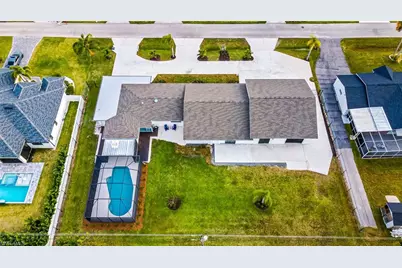 4568 San Antonio Ln, Bonita Springs, FL 34134 - Photo 26