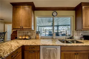 917 SE 43rd Terrace, Cape Coral, FL 33904 - Photo 18