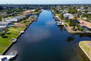 917 SE 43rd Terrace, Cape Coral, FL 33904 - Photo 50