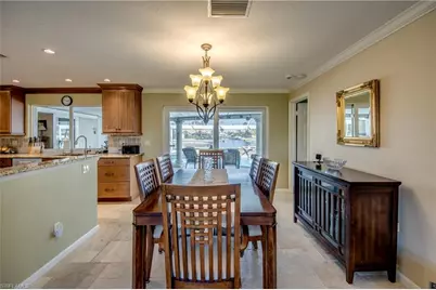 917 SE 43rd Ter, Cape Coral, FL 33904 - Photo 10