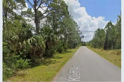 14028 Kleff Ave, Port Charlotte, FL 33953 - Photo 4